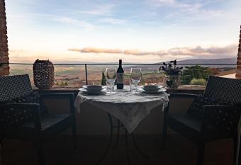 Appartamento Limone allows 18 year olds to book a room