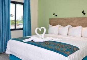 Maxwell Del Mar Hotel has Balcony rooms