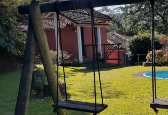 Canto Alto, Encanto allows 18 year olds to book a room