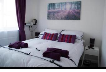 Richmond House Lodge allows 18 year olds to book a room