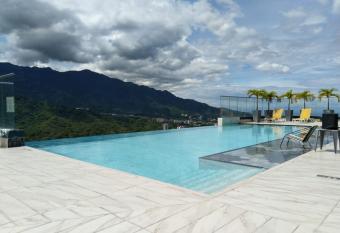 Edificio M-30 has Balcony rooms