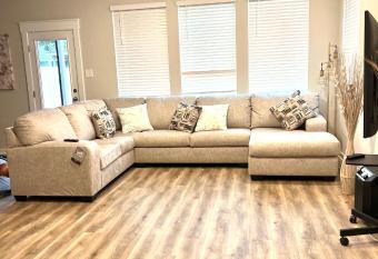 Heritage Leander allows 18 year olds to book a room