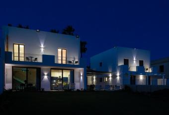 Casa B, Room 4 - Palm Kite Paradise allows 18 year olds to book a room