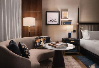 Raffles Boston has rooms with a private hot tub