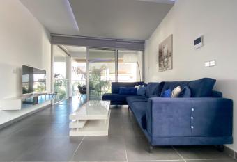 Phaedrus Living: Modern City Flat Strovolos 201 allows 18 year olds to book a room