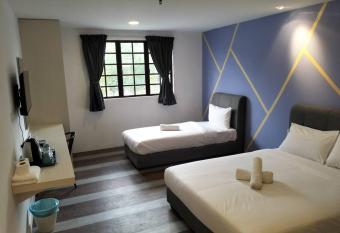 Gohtong Jaya Sure WIn Hotel allows 18 year olds to book a room