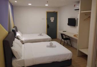 Gohtong Jaya Sure Win Hotel allows 18 year olds to book a room