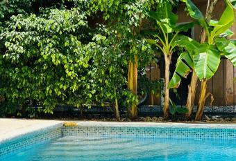 Magnifique Villa    Somone has Balcony rooms