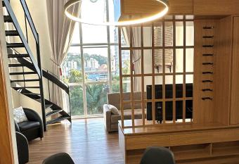 Saint Sebastian Flat 307 - Com Hidro! at   4 pessoas, Duplex, no centro allows 18 year olds to book a room