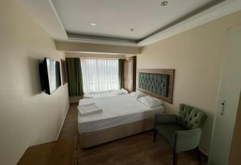 KARA KUL  P BUT  K OTEL has Balcony rooms