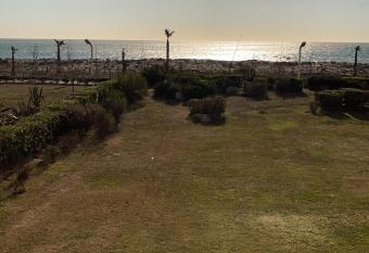 Appartement vue exeptionnelle sur la mer 6 personnes allows 18 year olds to book a room