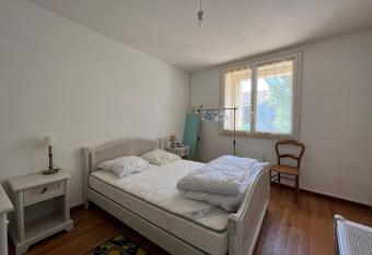 House in marennes has Balcony rooms