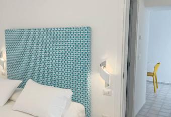 Mana House allows 18 year olds to book a room