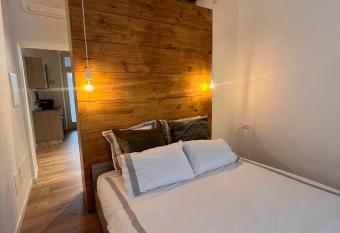 Bancalegno Sweet Dreams allows 18 year olds to book a room