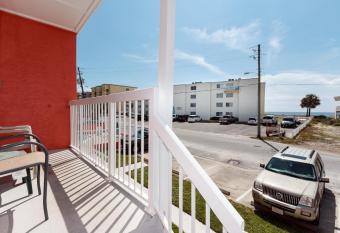 Tropical Isle 203 has Balcony rooms