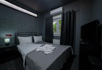 Sandscape Serenity S2 allows 18 year olds to book a room