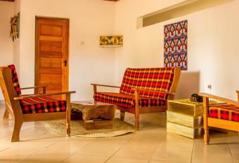 Tan tanzania Villas has Balcony rooms