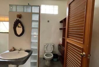 La puntasurfhouse2 Starlink allows 18 year olds to book a room