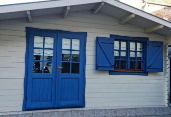 Chalet 25 m de la mer has Balcony rooms