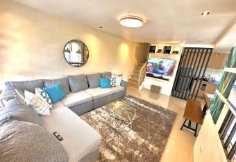 Relaxing Home in Mansfield Residences has Balcony rooms