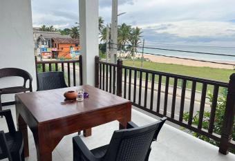 Ocean Palm Inn has Balcony rooms