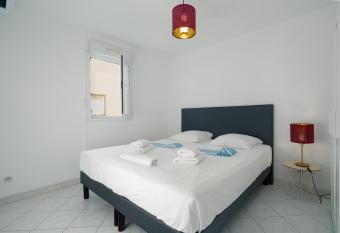 R  ve De Mer - Appartement 6 has Balcony rooms