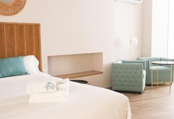 HOTEL NARCEA allows 18 year olds to book a room