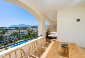 fantastisch appartement vlakbij zee allows 18 year olds to book a room