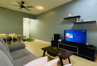 ASH GL Roomstay 2 has Balcony rooms