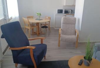 Asunto raahen keskustassa has Balcony rooms