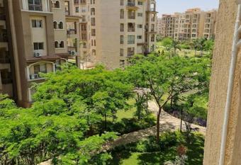 Most Comfortable apartment Madinity Cairo with garden View allows 18 year olds to book a room