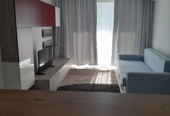 Apartament 2 camere bloc nou has Balcony rooms