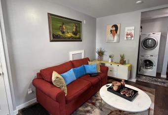 Westport VIDA House has Balcony rooms