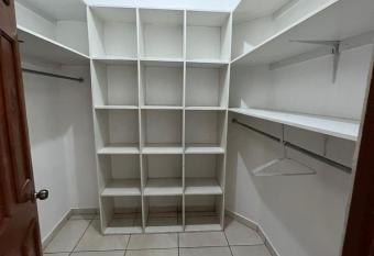 Hotel Boutique Domenica Isabella s has rooms with a private hot tub