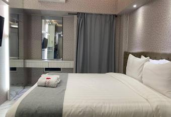 Anumana at Orchard Apartment has Balcony rooms