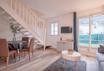 Maison Nova -    8 minutes de Disneyland has Balcony rooms