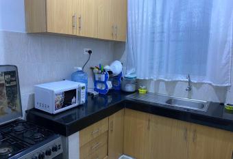 1 bedroom apartment in Mombasa, CBD has rooms with a private hot tub