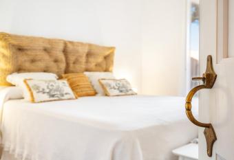 Menorca Paradise n   30 has Balcony rooms