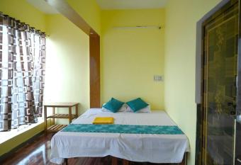 OYO 81303 White Eagel allows 18 year olds to book a room