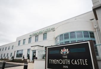 The Tynemouth Castle Inn - The Inn Collection Group has Balcony rooms