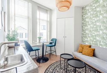 Finns Beach House allows 18 year olds to book a room