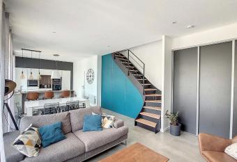 duplex en rez de jardin has Balcony rooms