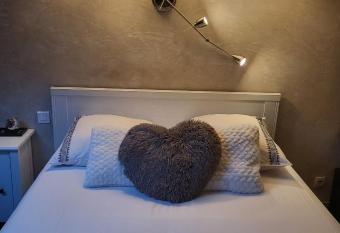 Cocon montagnard has Balcony rooms