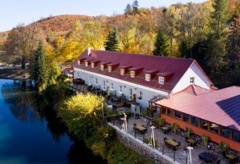 Penzi  n Wind  achta has Balcony rooms
