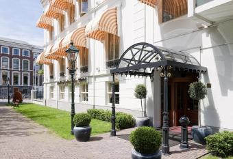 Carlton Ambassador allows 18 year olds to book a room