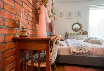 Apartament Harmony has Balcony rooms