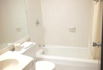 Travelers Inn Elizabethton has Smoking rooms