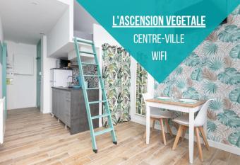 L Ascension V  g  tale allows 18 year olds to book a room