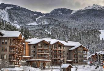 Lodging Ovations has Balcony rooms