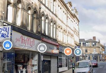 2 single bed in one room in a shared apartment allows 18 year olds to book a room